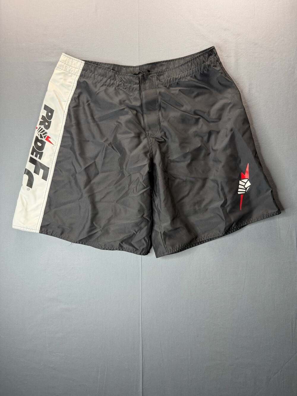 Rare Vintage Y2K Pride FC Fighting Championships Fight Shorts Size 38 Black